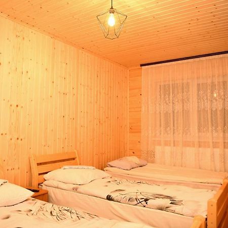 Отель Гостинний двір Євгенія Mizhhirya  Экстерьер фото